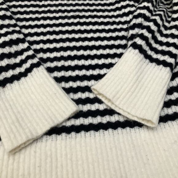 Banana Republic Filpucci Italian Black/White Striped Wool Blend Sweater Size M - Picture 4 of 12